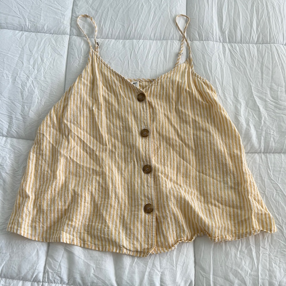 white and yellow stripe tank